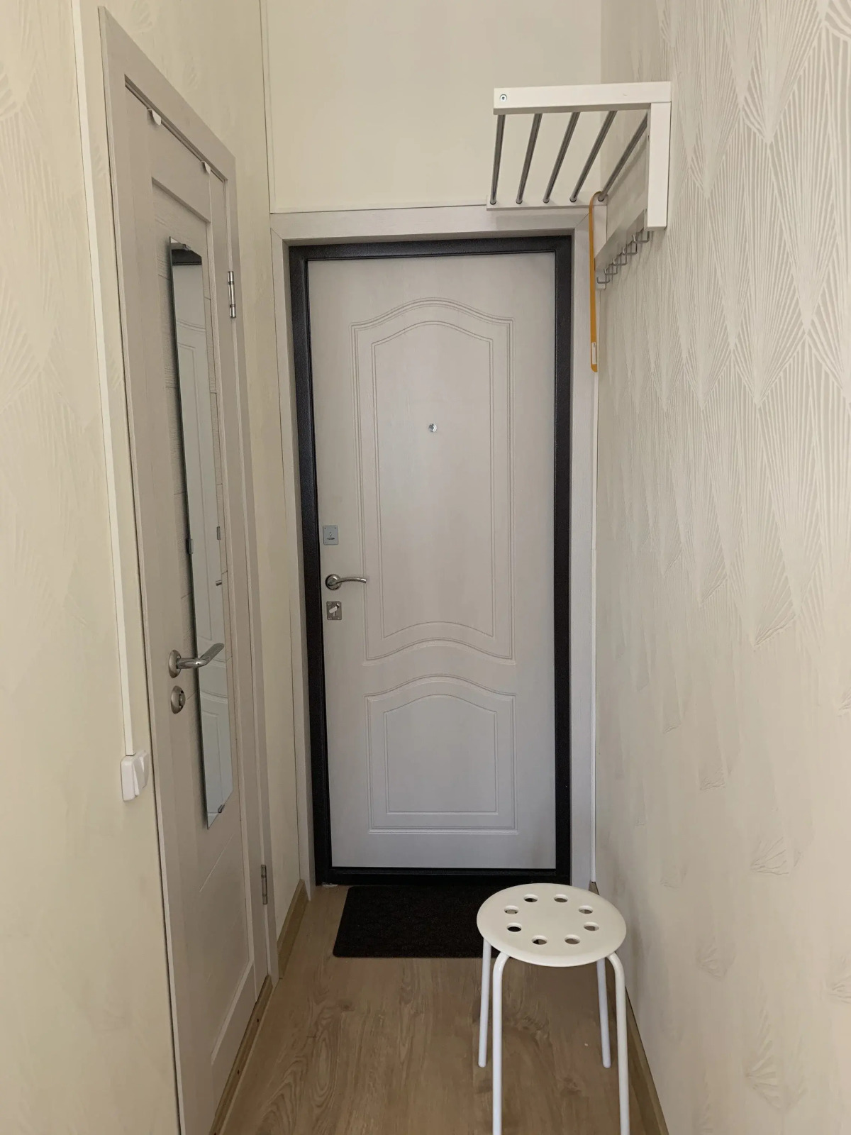 Апартаменты на Обводном канале 1