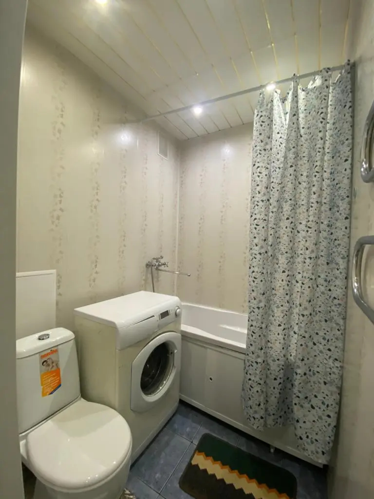 Апартаменты на пр-т Ленина 75