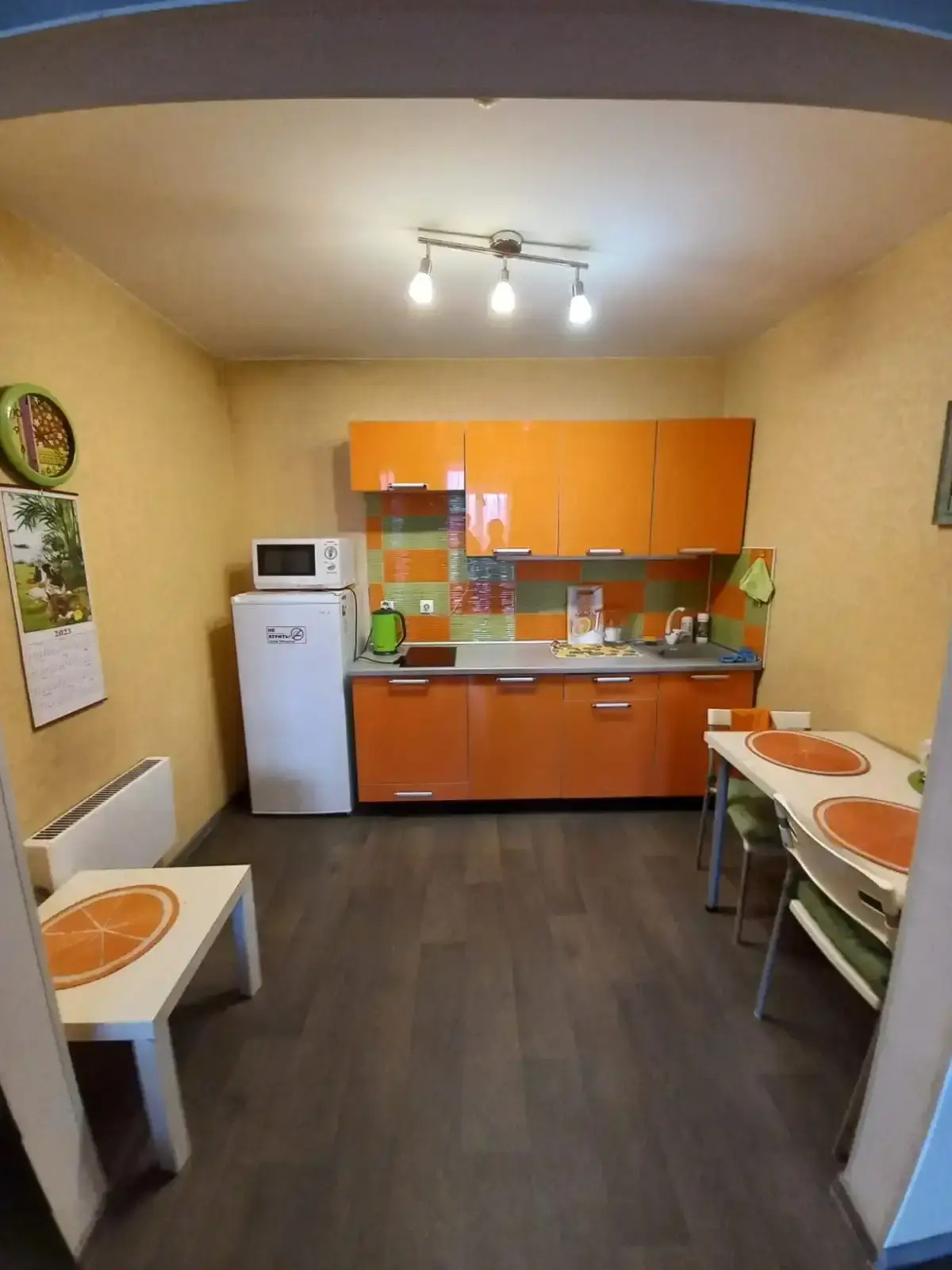 Квартира студия на Строителей с видом на ТЦ Планета