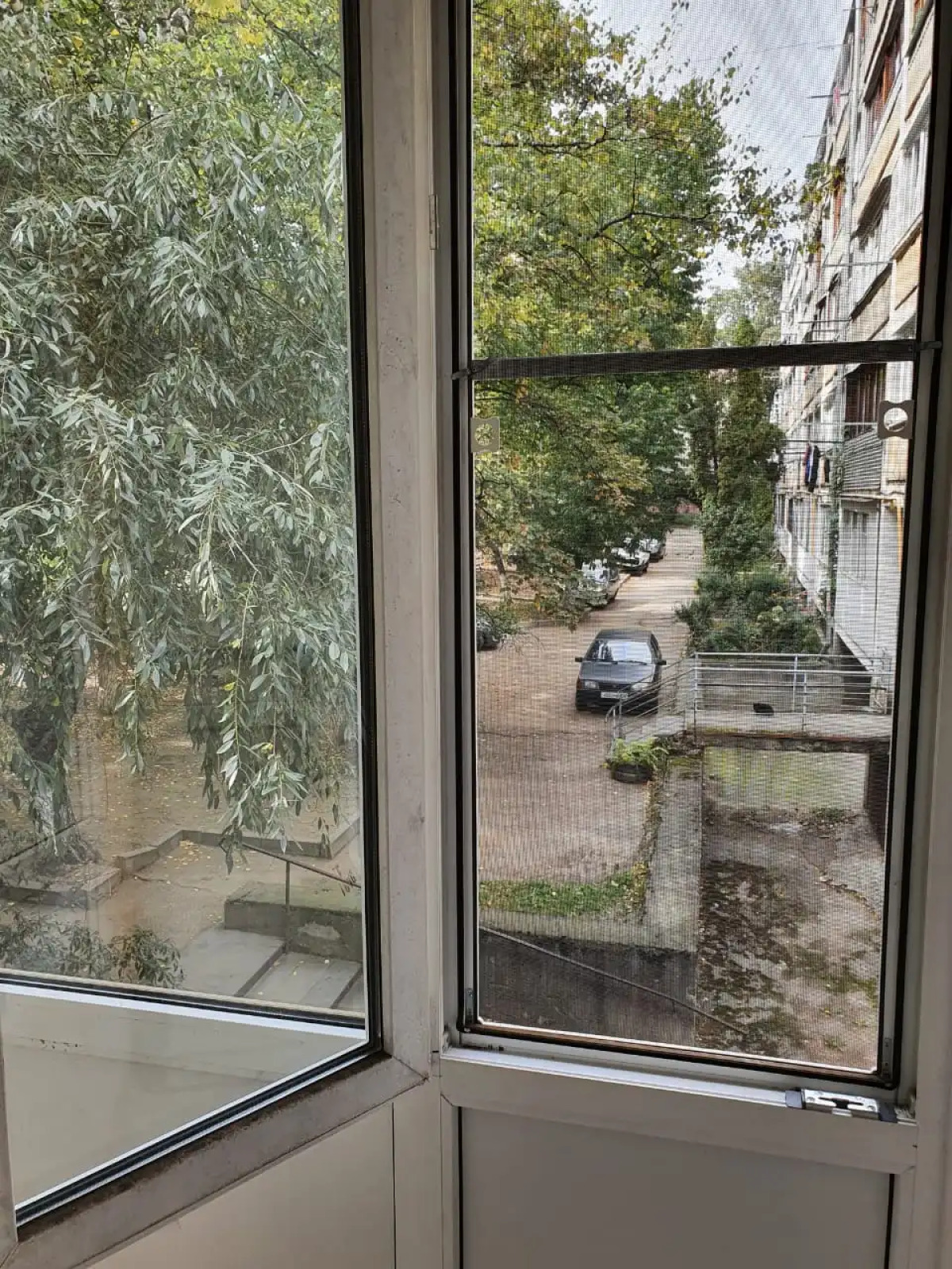 Квартира Двухкомнатная квартира в районе рынка