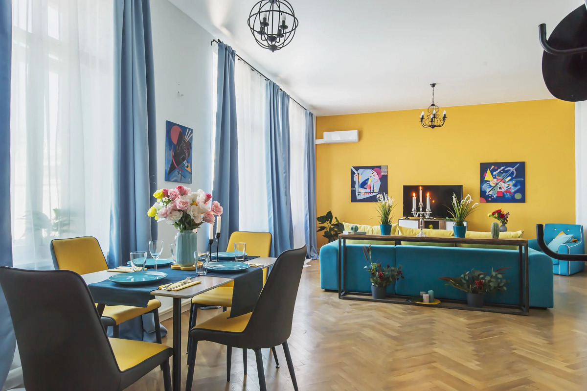 Квартира GM Apartments в легендарном Доме на Набережной