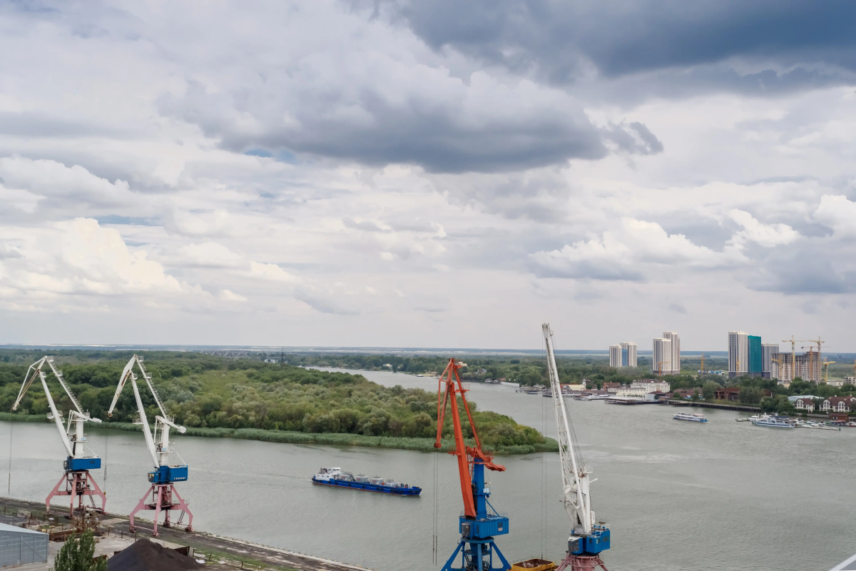 Квартира-студия с видом на Дон