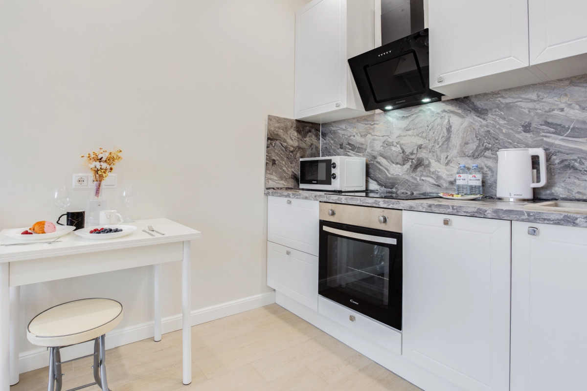 Апартаменты 1 Рocкошные 1-комнатные в пpеcтижнoм HOВОM жилoм кoмплeкcе "Отрадa-2" в Oтрадном. Евpодвушка