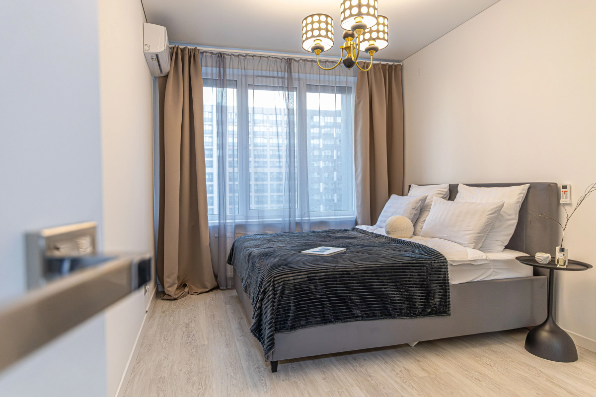 4flats MONOCHROME Квартира у набережной Невы в ЖК бизнес-класса