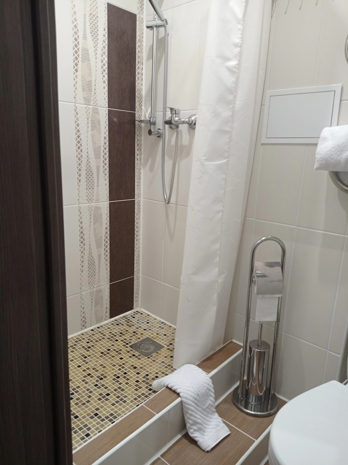 Отель Ниа-Лотте