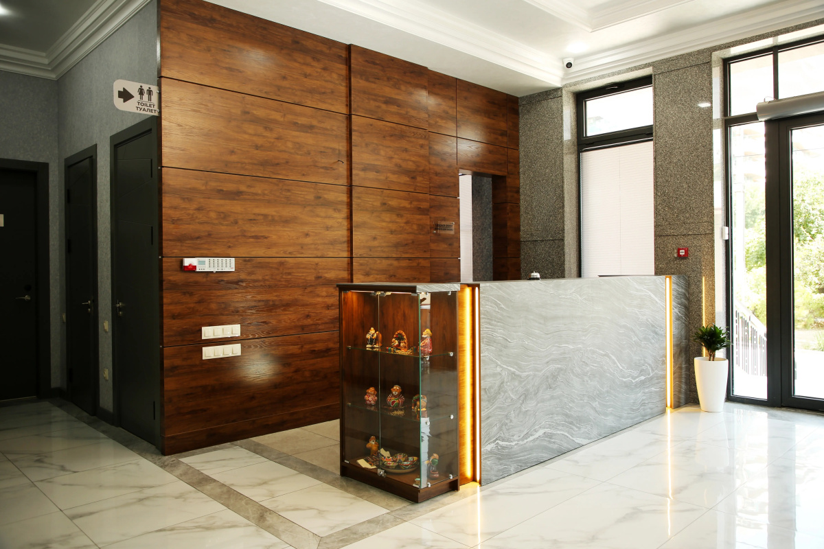 Отель Parklane