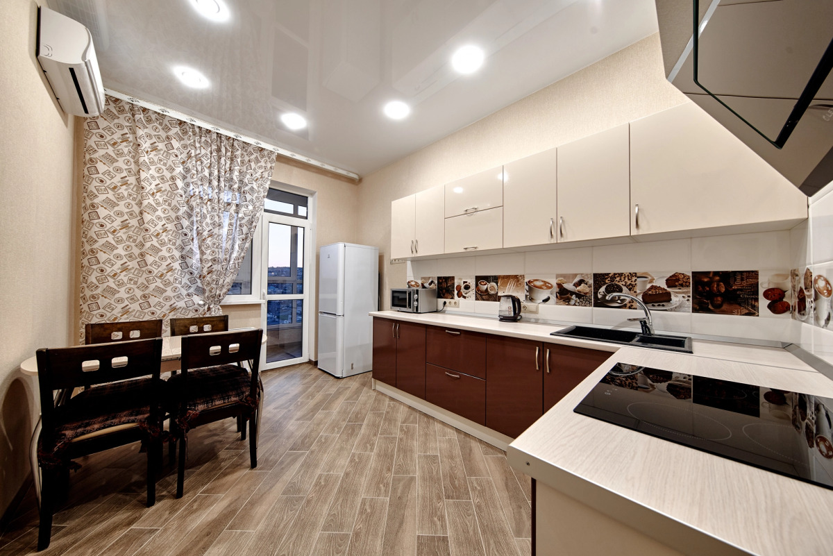 Апартаменты Светлые и Уютные в Центре от LetoApart