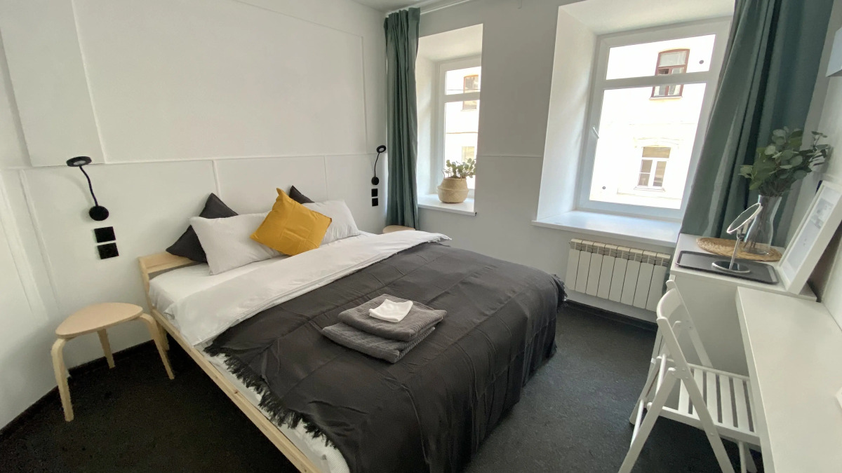 Апартаменты Серебрянический 11