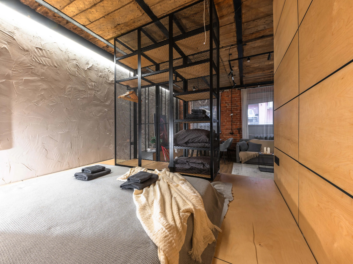 Просторная студия в историческом центре СПб