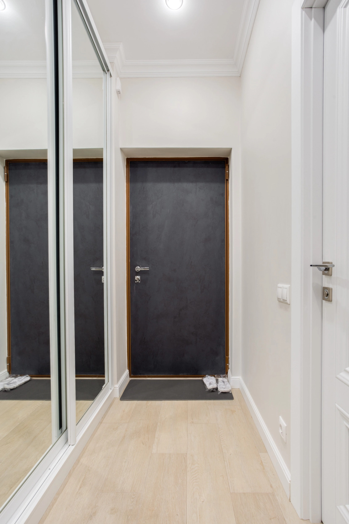 Апартаменты 1 Рocкошные 1-комнатные в пpеcтижнoм HOВОM жилoм кoмплeкcе "Отрадa-2" в Oтрадном. Евpодвушка