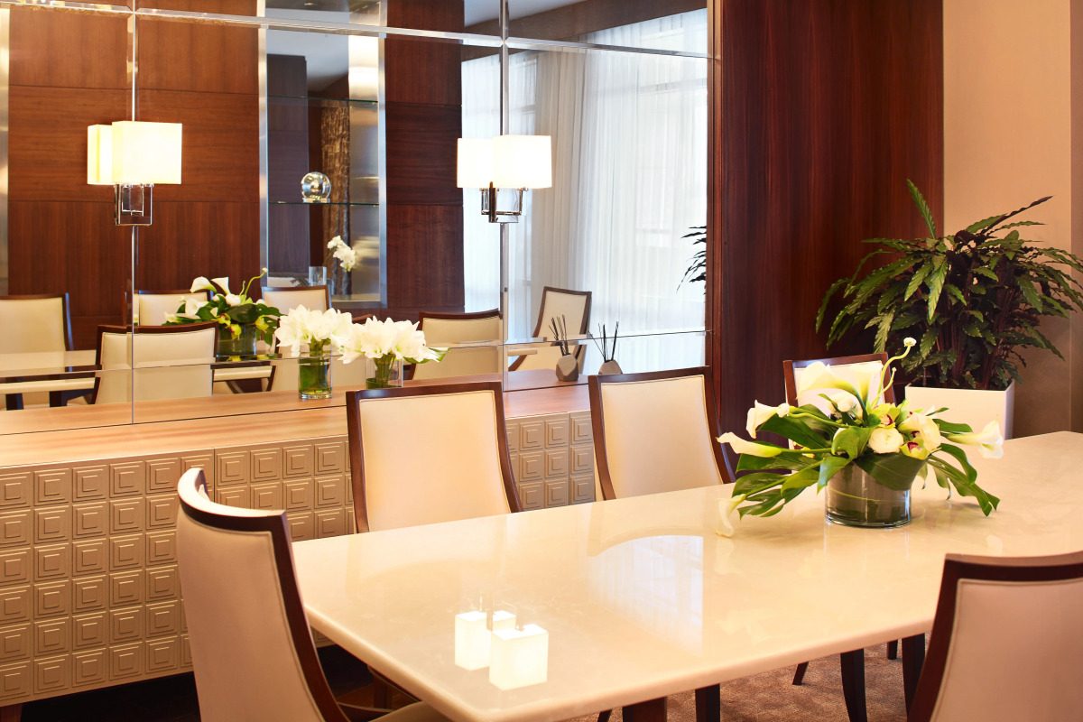 Отель Ренессанс Минск Конгресс и СПА Центр