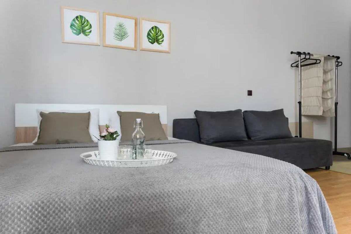 Апартаменты Stepanenkov на Белинского 30 (208)