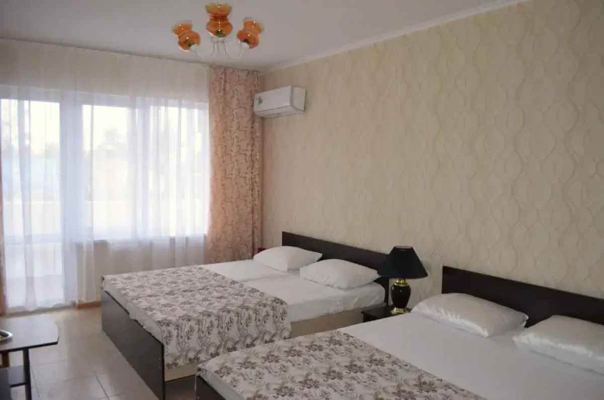 Отель Золотой берег Анапа