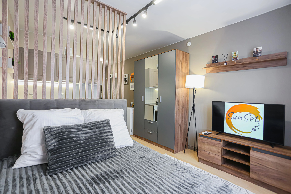 Апартаменты SunSet 2-я Оранжеорейная 4А