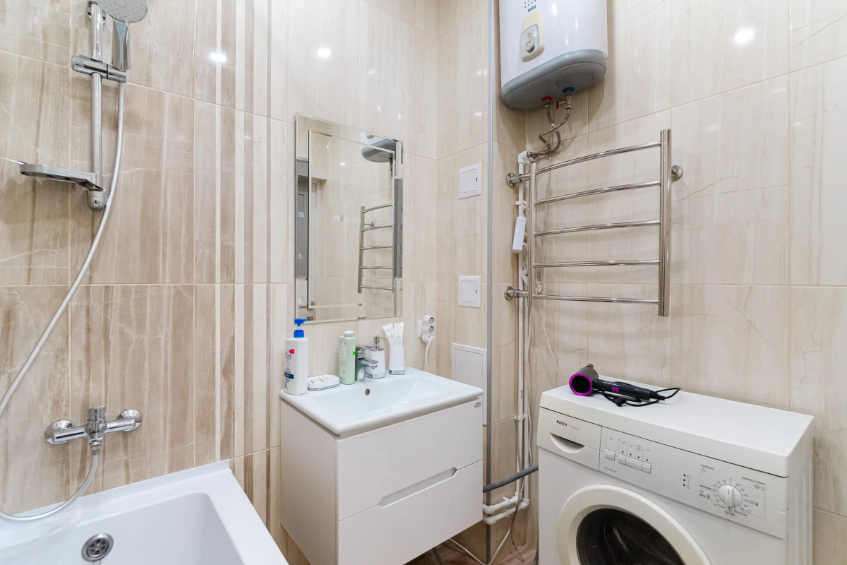 Апартаменты Студия в самом центре левого берега Иртыша