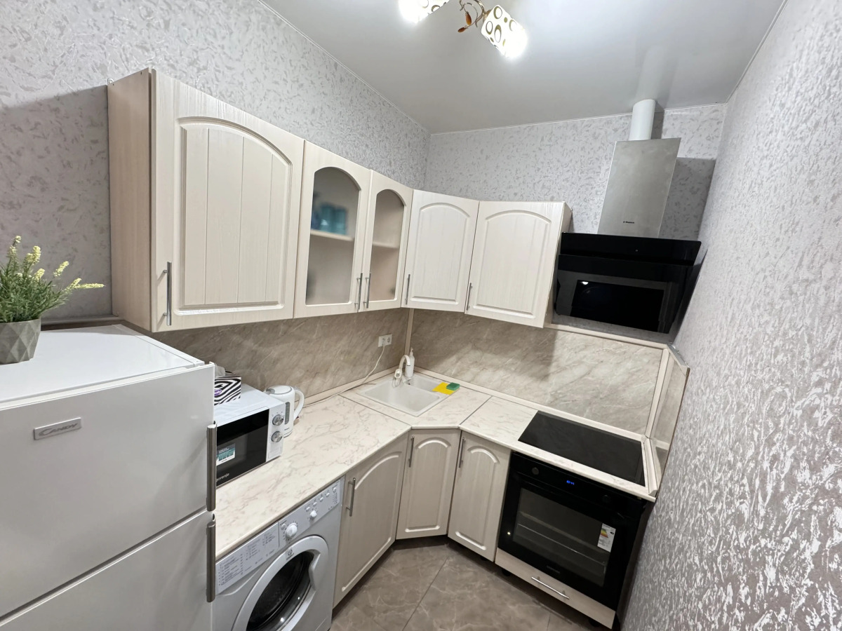 Квартира Студия Комфорт около ТЦ Аура