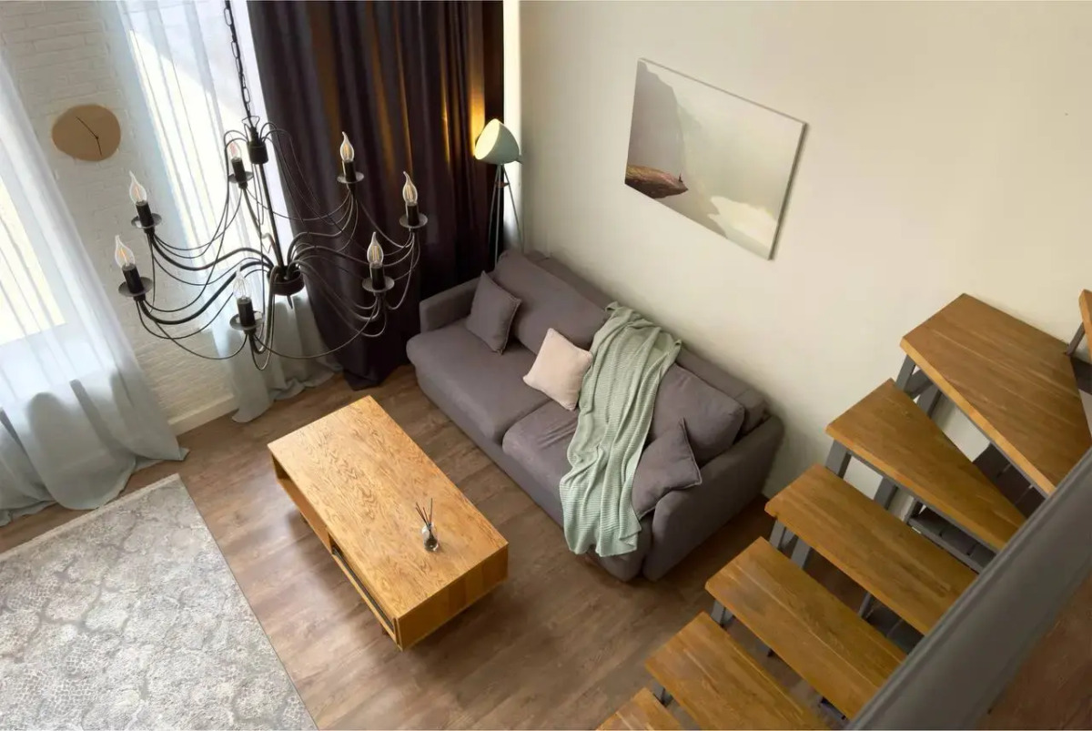 Апартаменты двухъярусные с евроремонтом