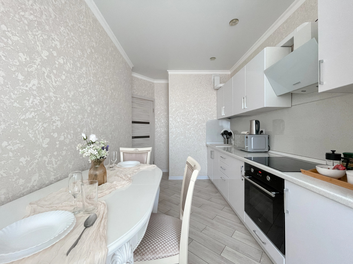 Квартира Green FOX с шикарным видом на реку Кутум