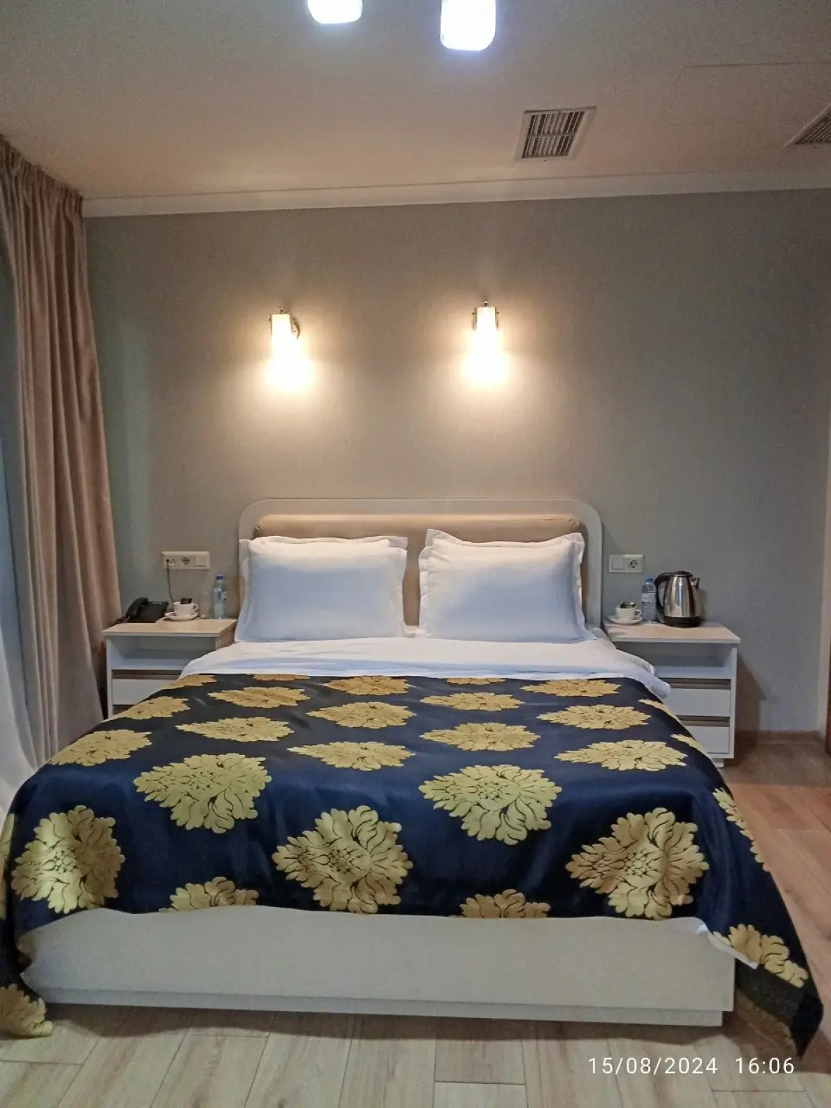 Отель Grand Hotel Bennet