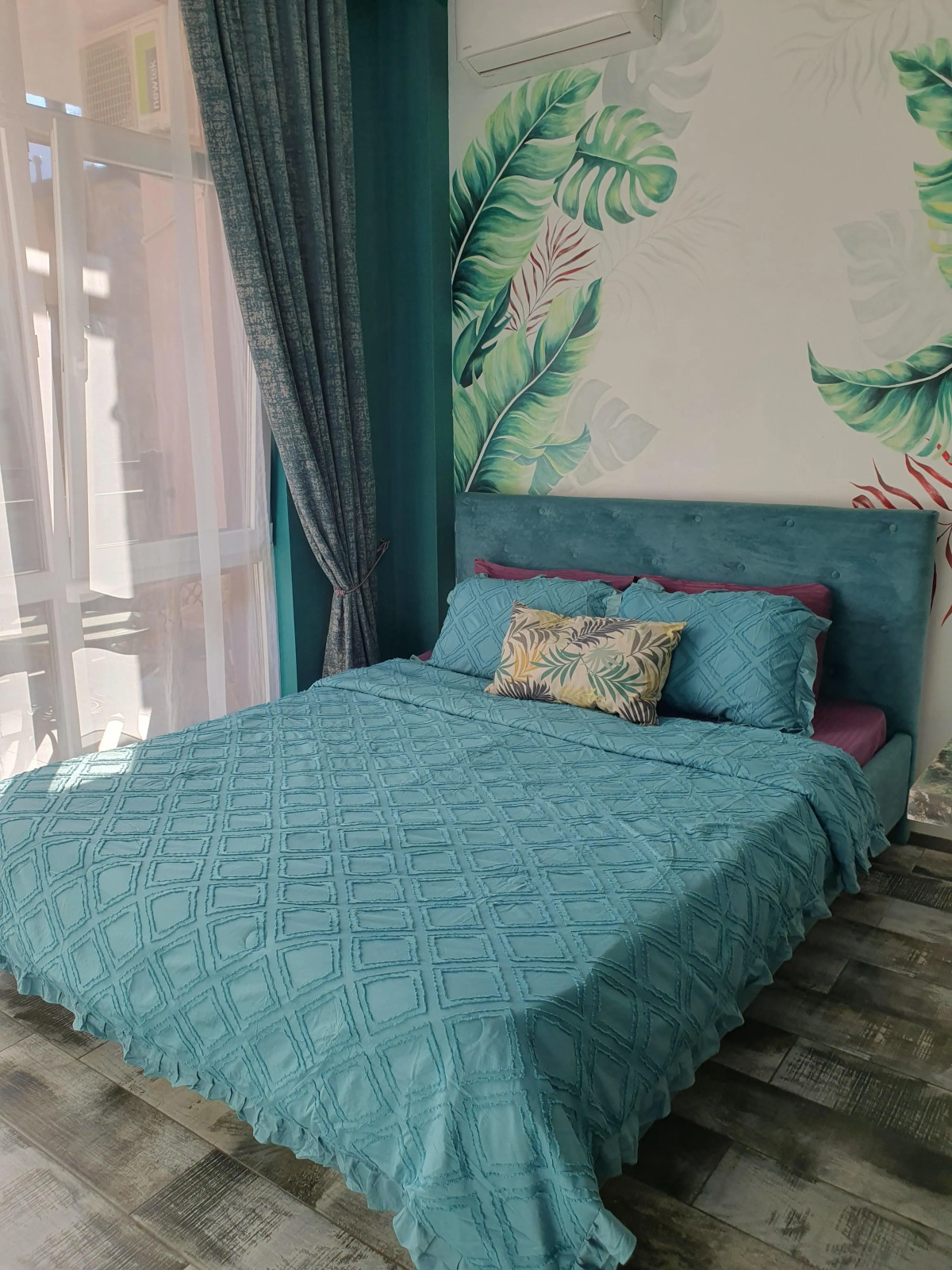 Апартаменты Хелена Скай