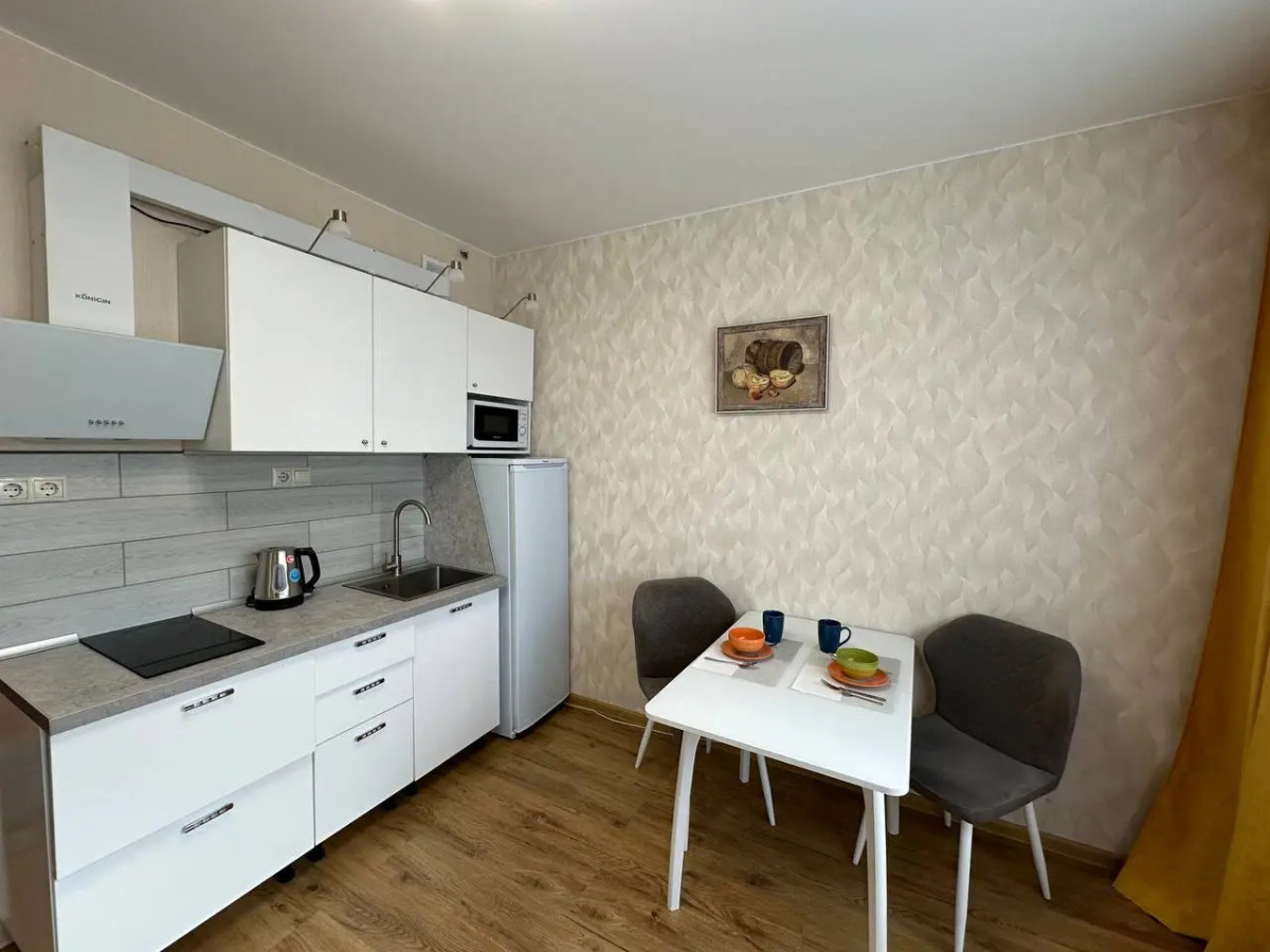 Апартаменты Color