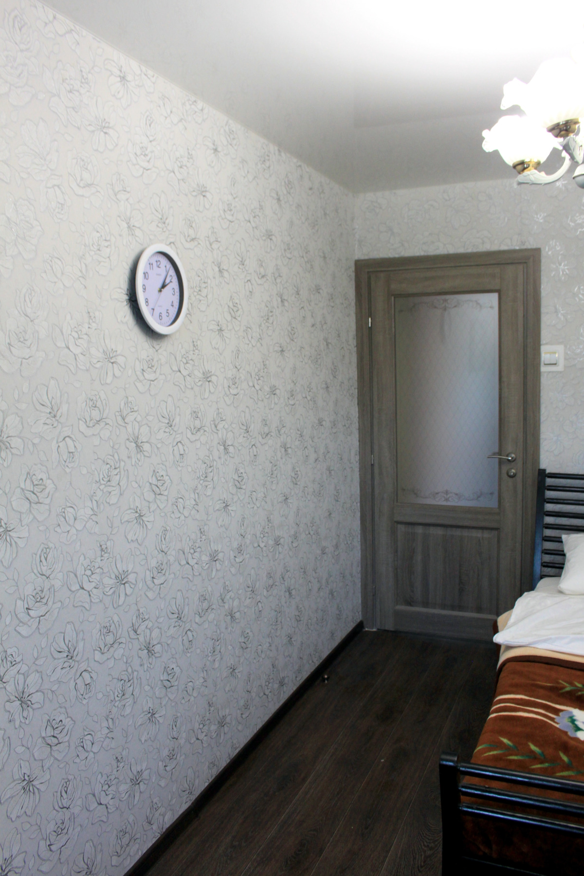 Апартамент Your Home