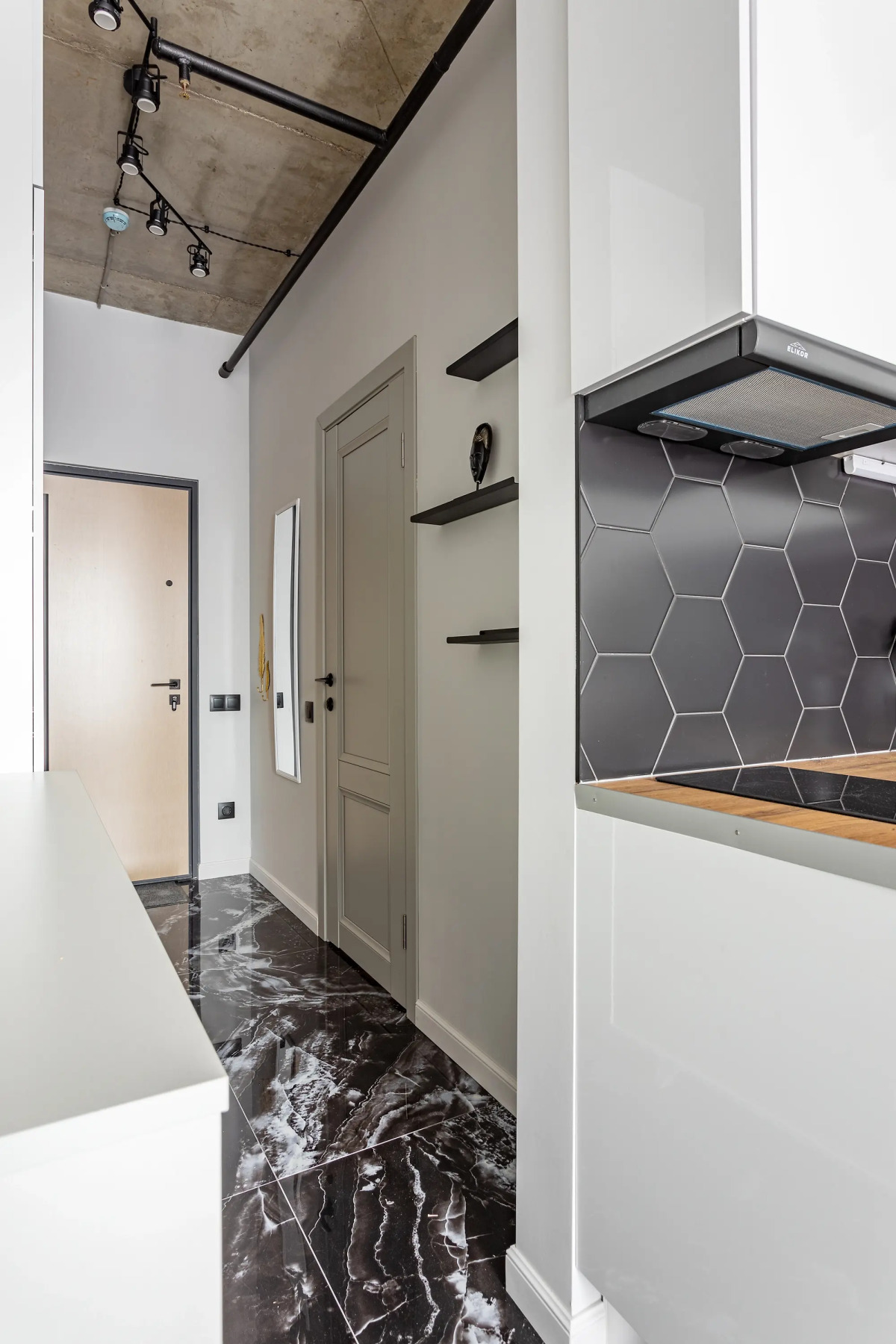 Апартаменты InHome24 Стильные апартаменты около метро Немчиновка