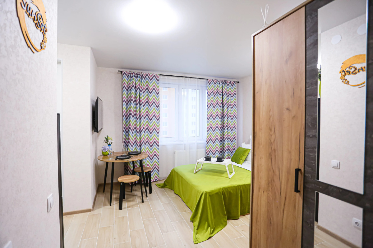 Апартаменты SunSet Героев Донбаса 15