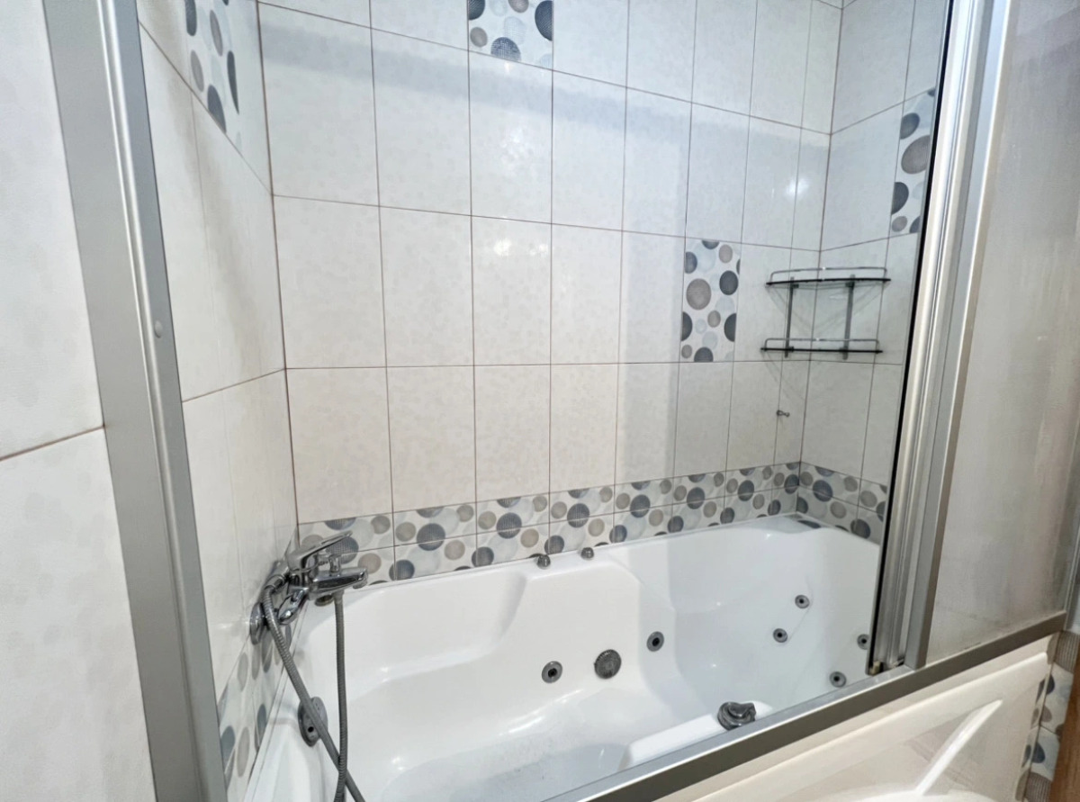 Квартира Орджоникидзе 30