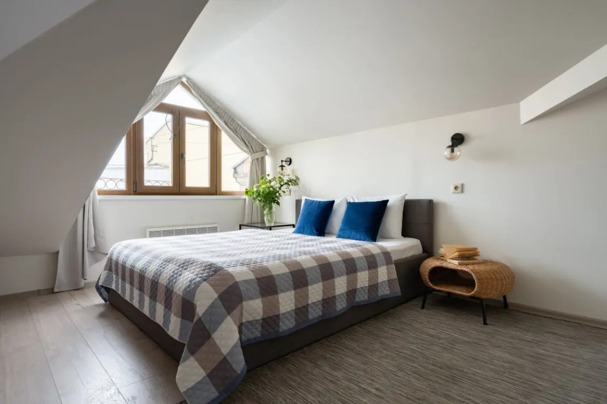 Апартаменты LetYourFlat Садовая