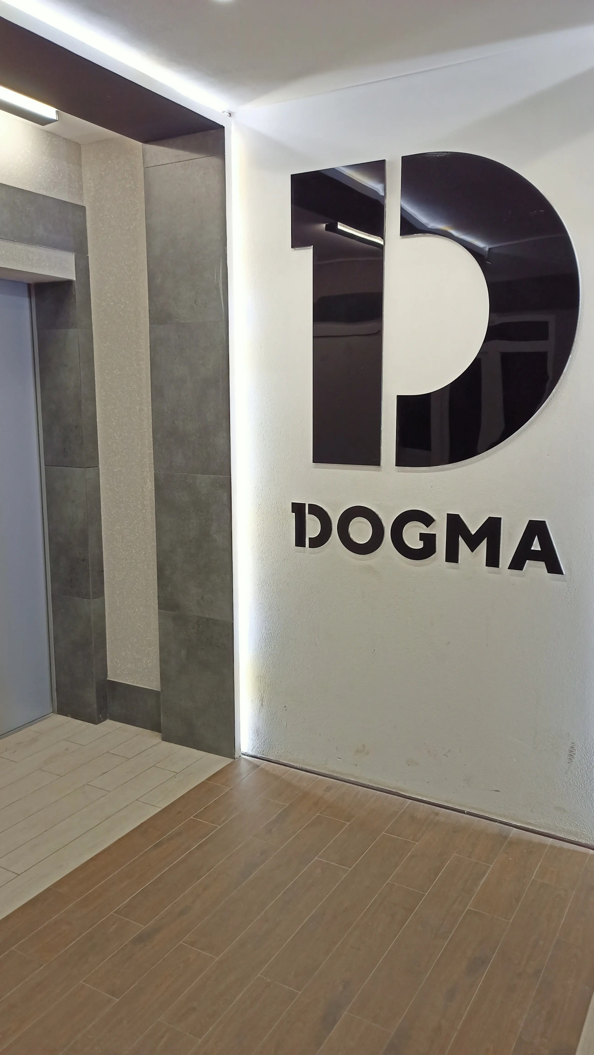 Квартира Уютная студия на Заполярной рядом с микрохирургией глаза, ККБ 2