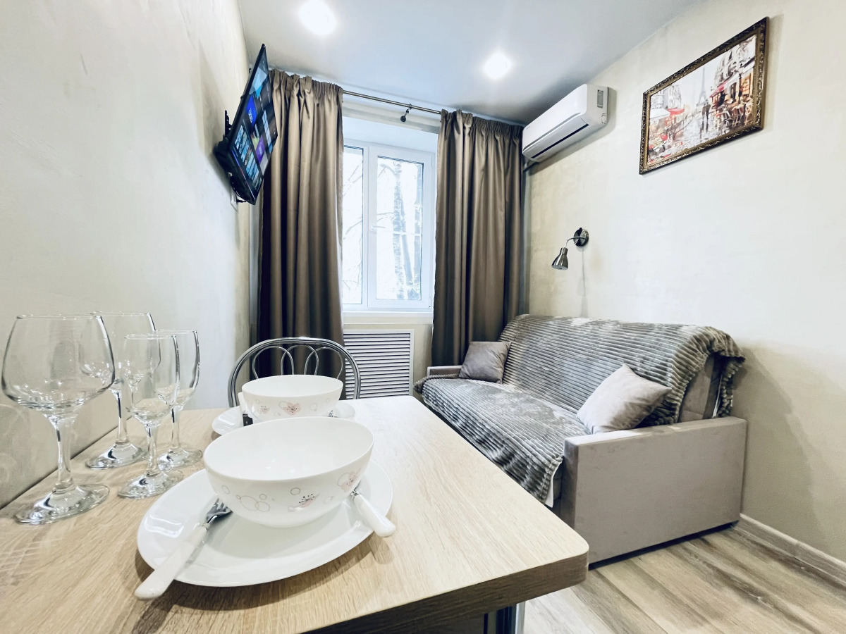 Апартаменты Нагорная 26к1 студия 8