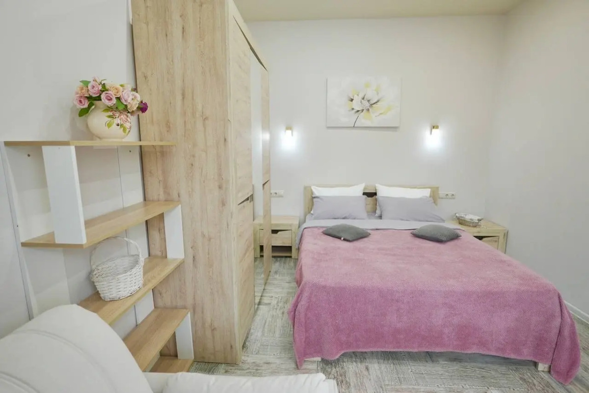 Квартира Двухкомнатная в центре Эсто-садка