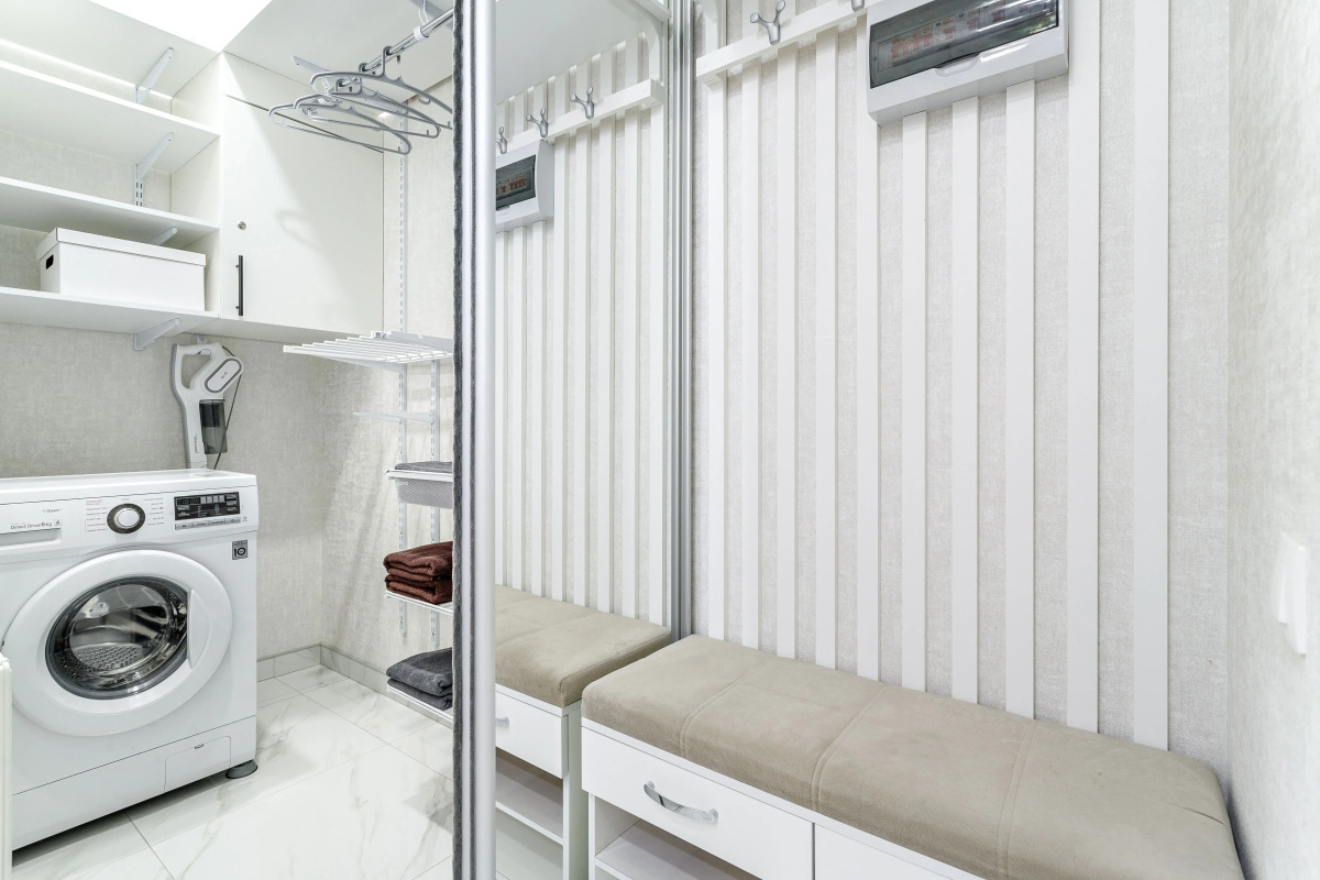 Апартаменты UzorApart Комфортная студия в центре с потрясающим видом на море