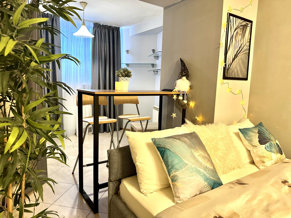 Апартаменты Трехкомнатная на Казанском Шоссе Историческая Часть Города ТЦ Фантастика