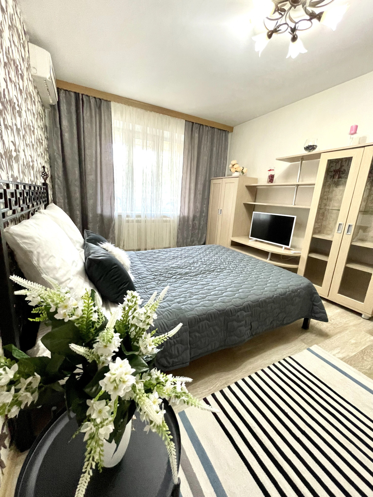 Апартаменты КВАРТ отель на Фирсова