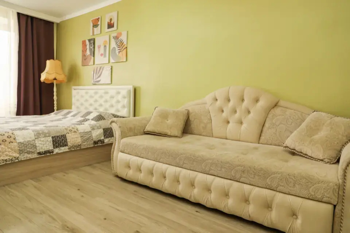 Апартаменты на Улице Десятинная 33/8