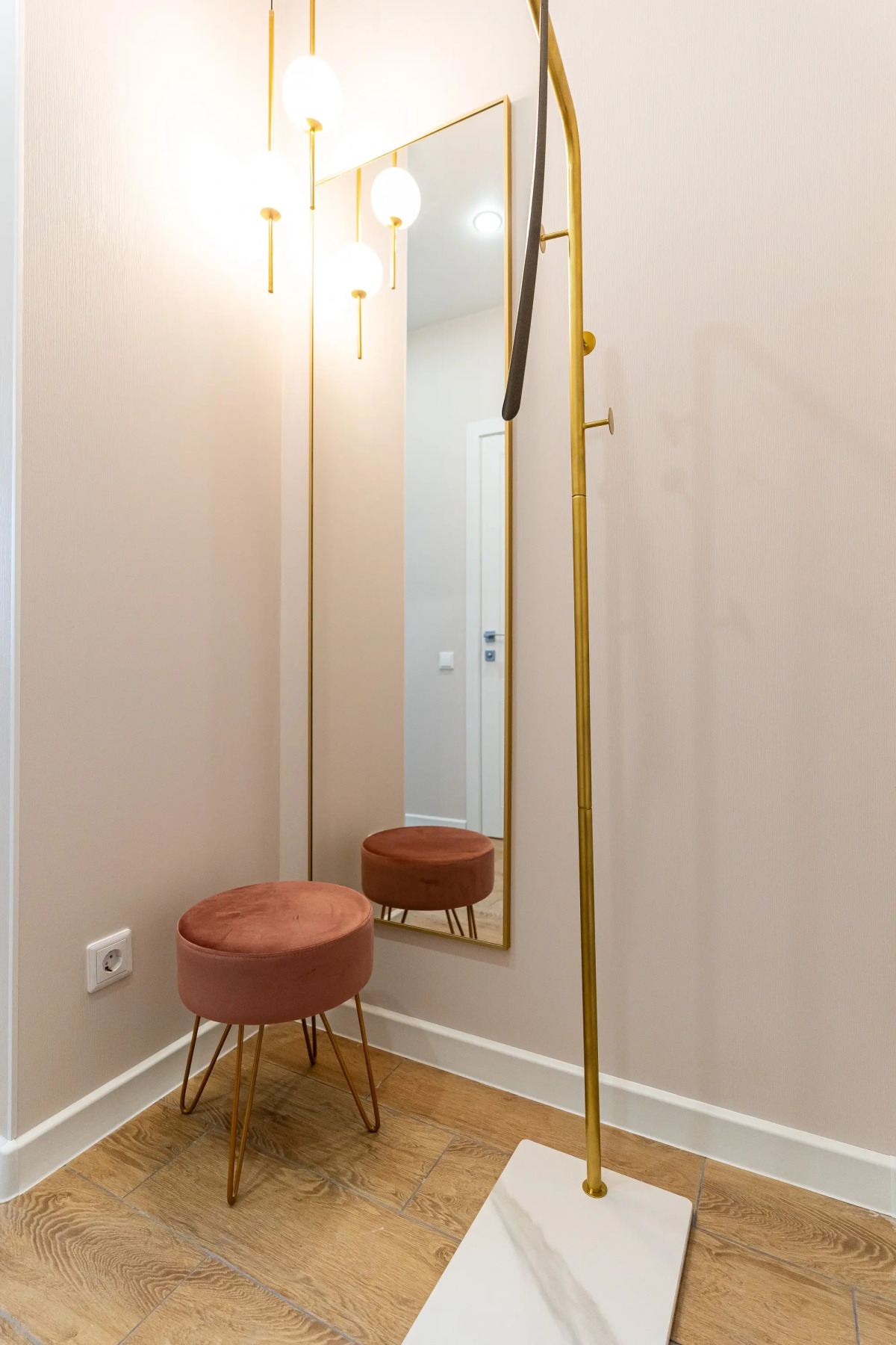 Апартаменты Уютная Квартира с Видом на Море и Город от LetoApart