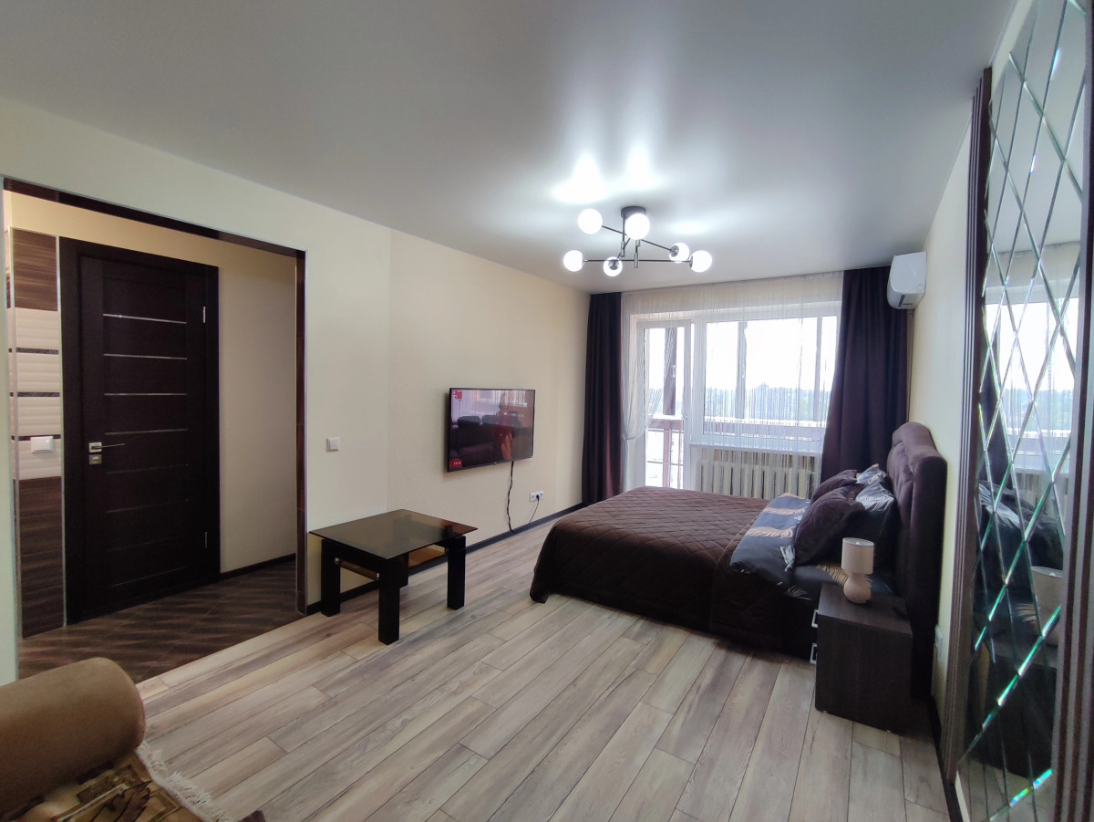 Апартаменты в самом центре Витебска с шикарным панорамным видом на площадь Победы