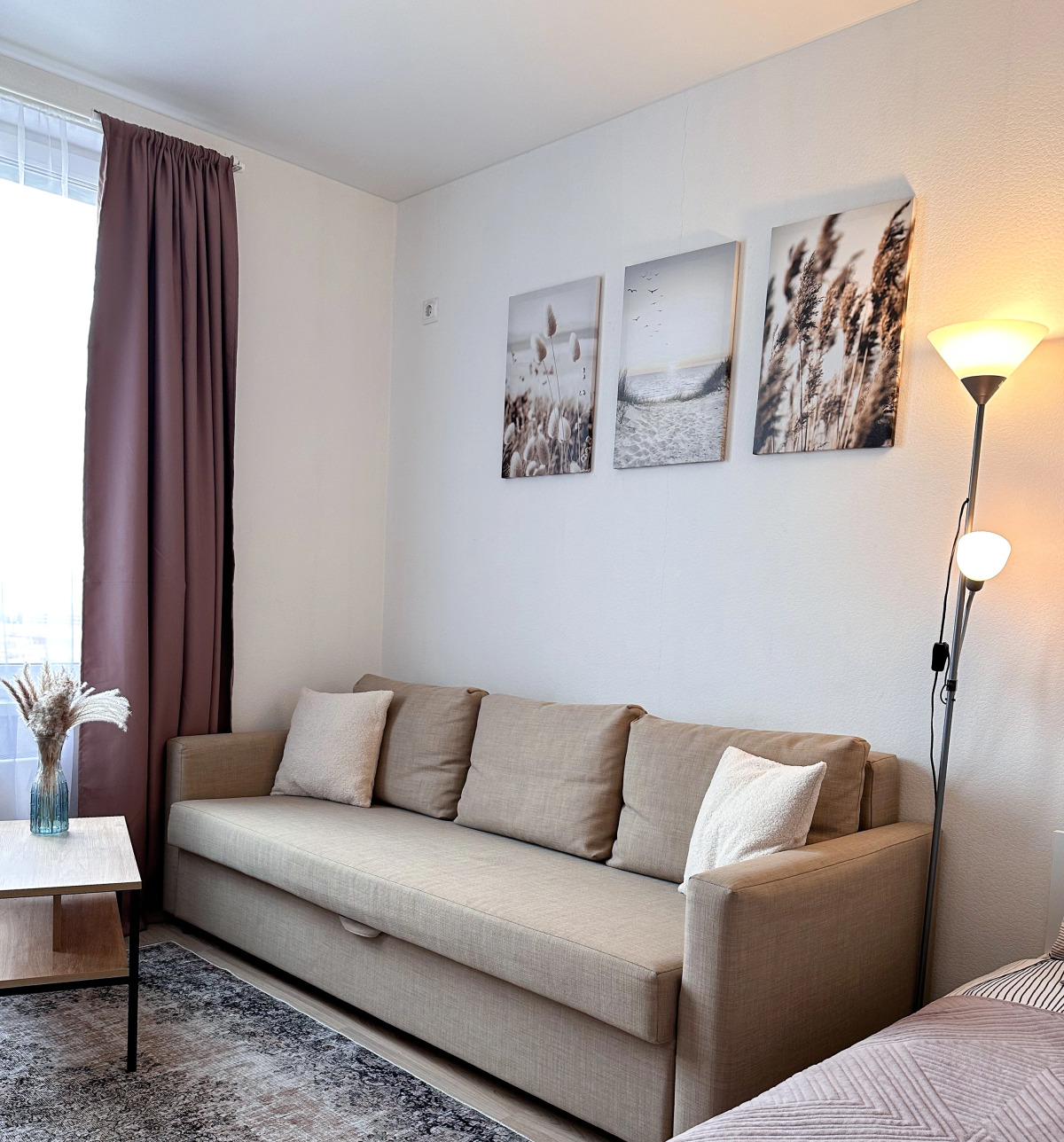 Апартаменты Уютная квартира возле ТЦ Москва