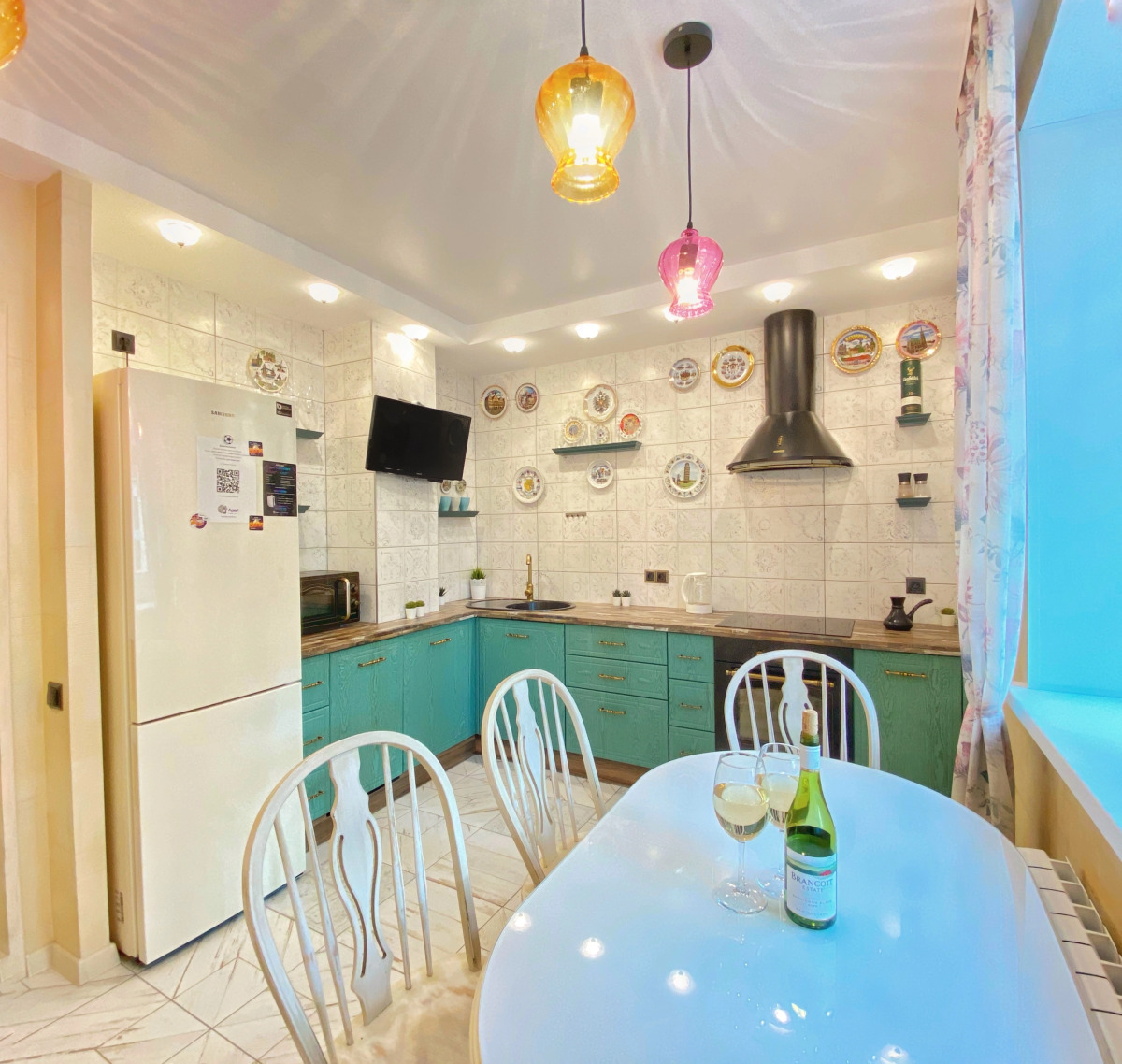 Апартаменты Apart-Comfort на Угличской 19 ЖК Династия