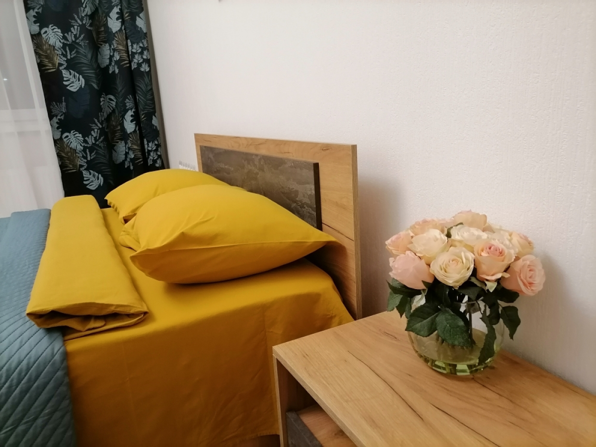 Квартира на Азина 25