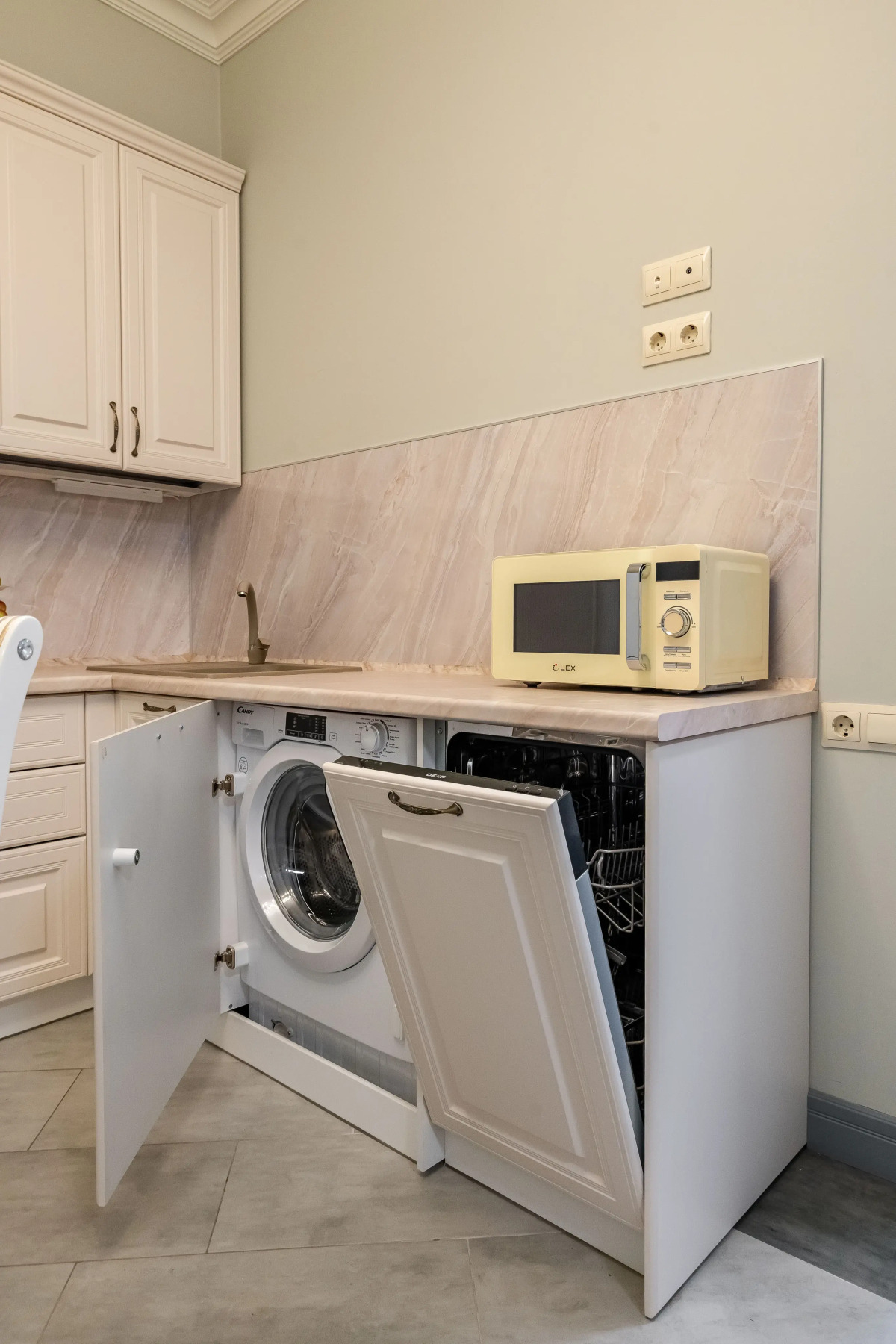 Апартаменты LetYourFlat Sonata