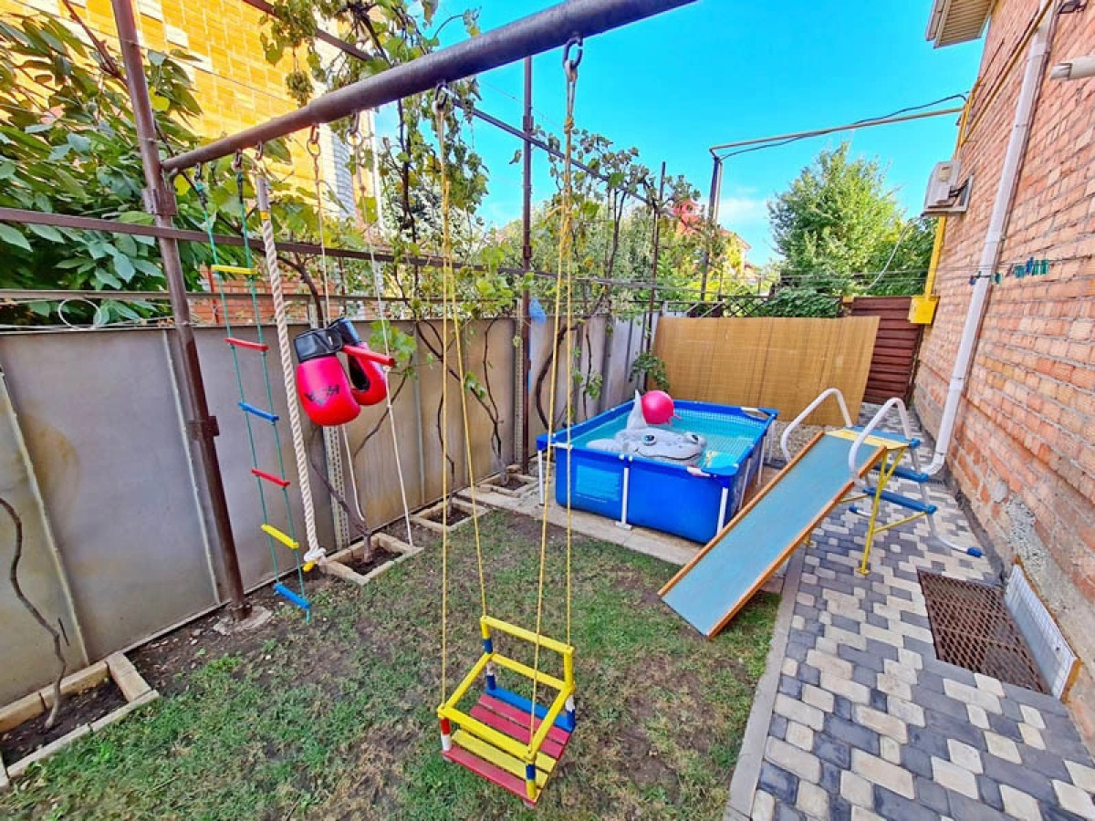 Отдельный коттедж Кубанский дворик 3