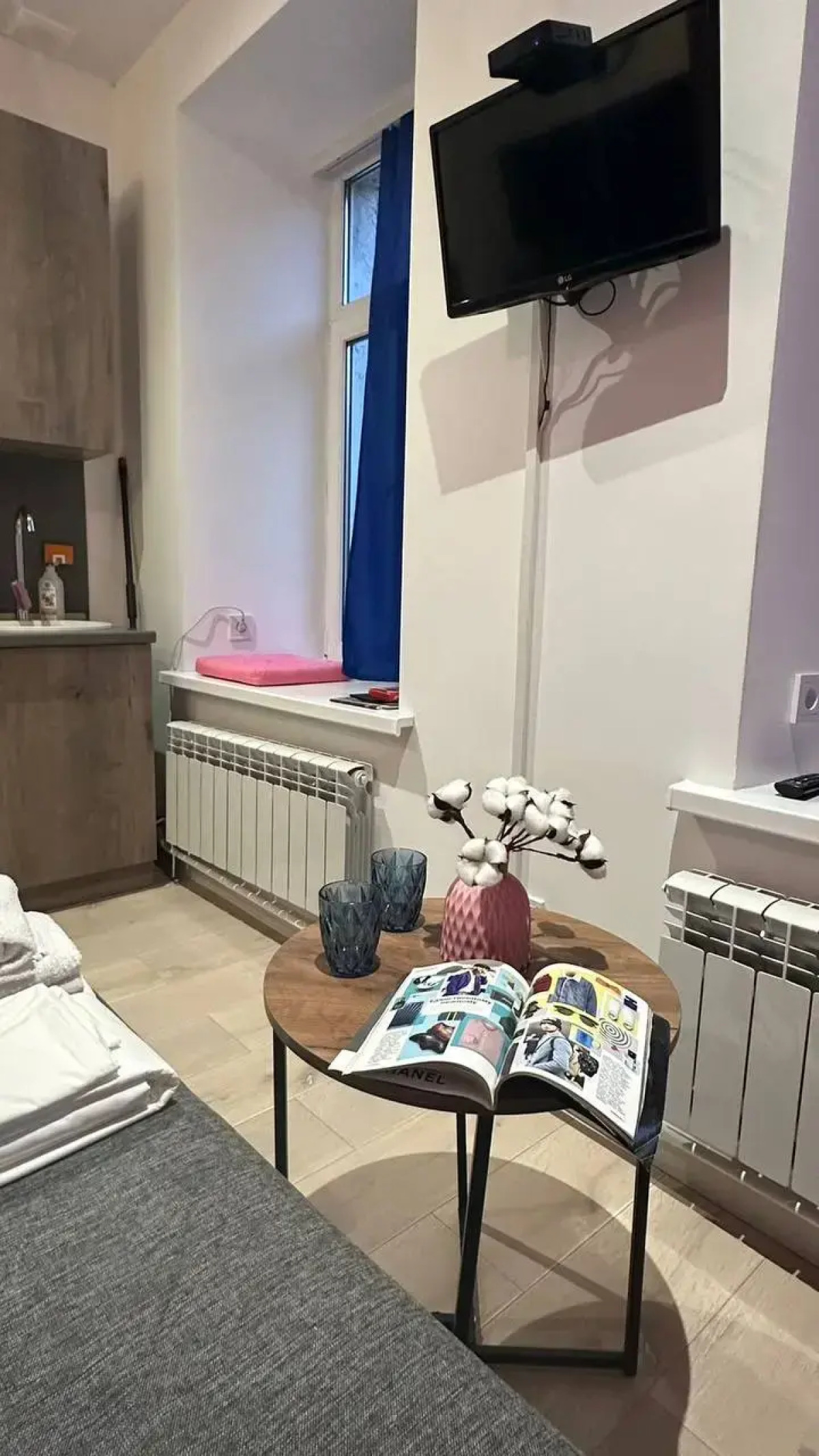 Апартаменты Квартира-студия около площади трёх вокзалов