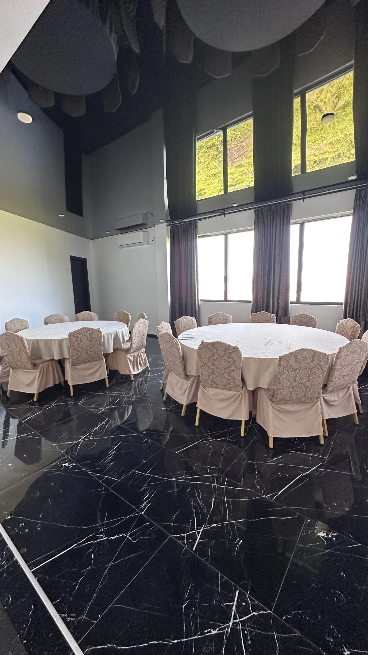 Отель Mandarina