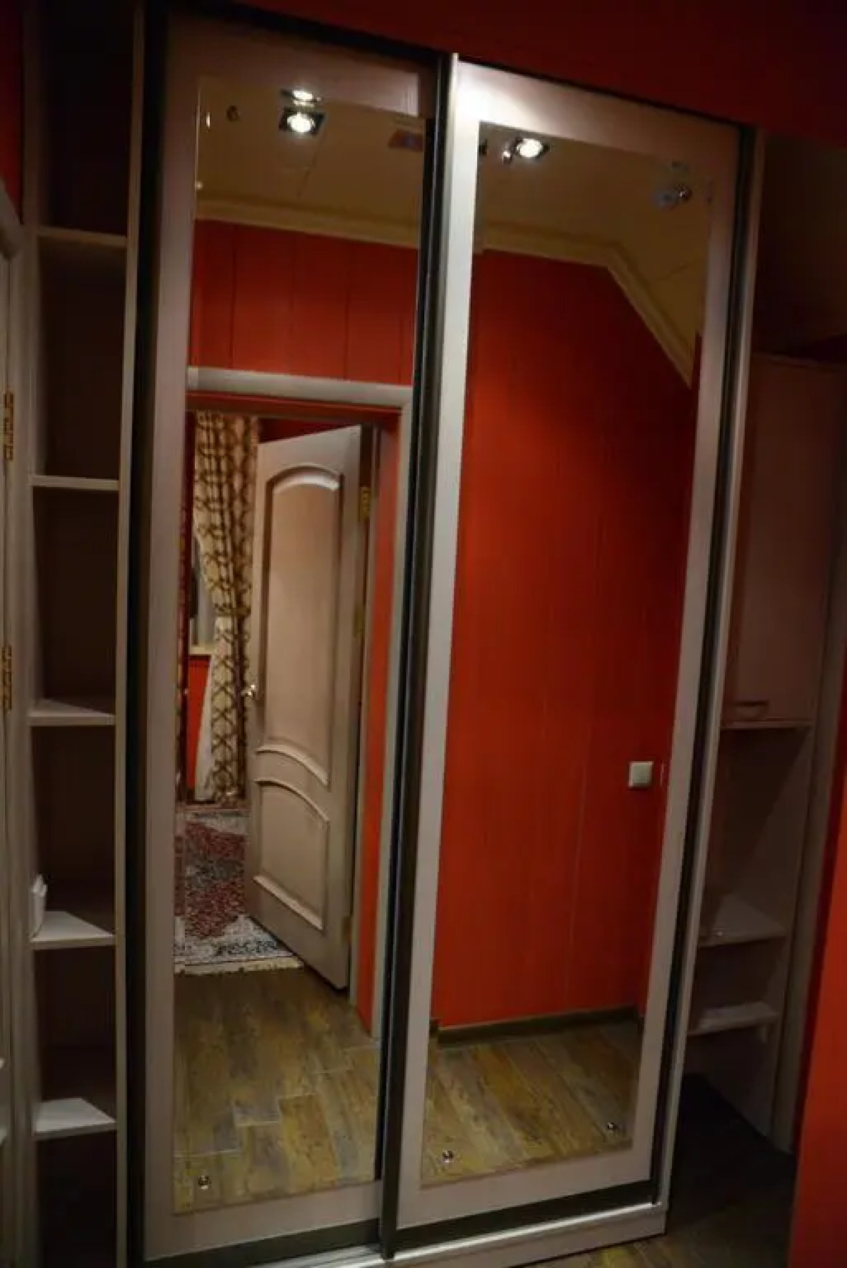 Отель Птичь