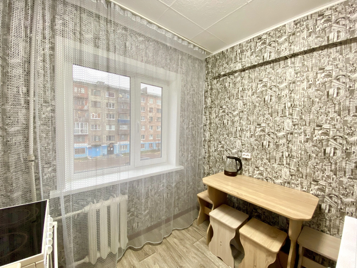 Вместительная квартира рядом СК Олимп