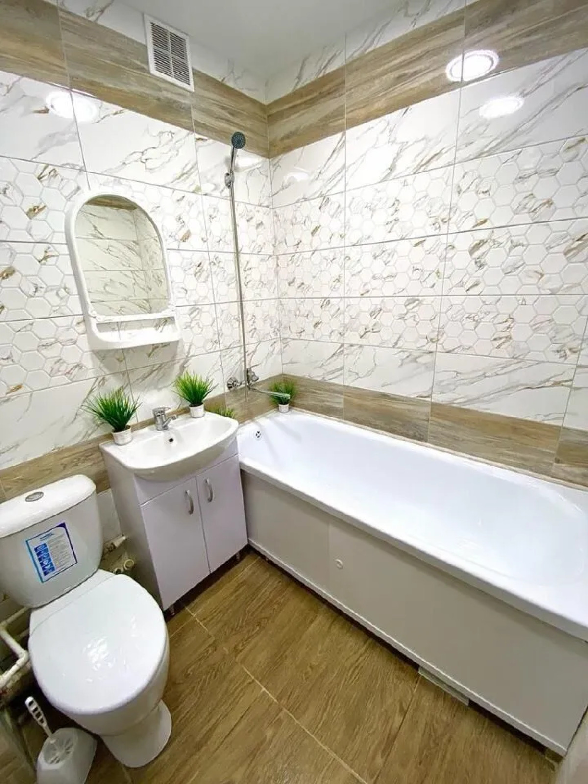 Апартаменты на улице Артёма 39