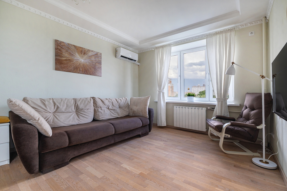 Апартаменты ДВА ГОРОДА - На набережной у Острова мечты и Технопарка